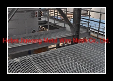 Industrial Walkways Perforated Metal Walkway Hot DIP Galvanized Walk Way Gratings Light Steel Structure Pedal Plate Platform