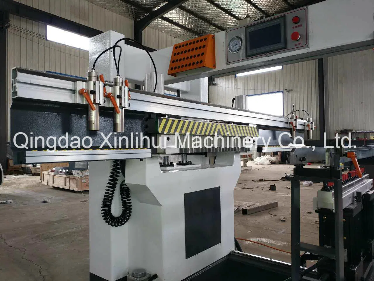 Construction Plywood Manufacturing Six-Row Woodwork Drilling Machine with Pneumatic Turning of The Spindle Row for Aluminum Wood with Double Motors