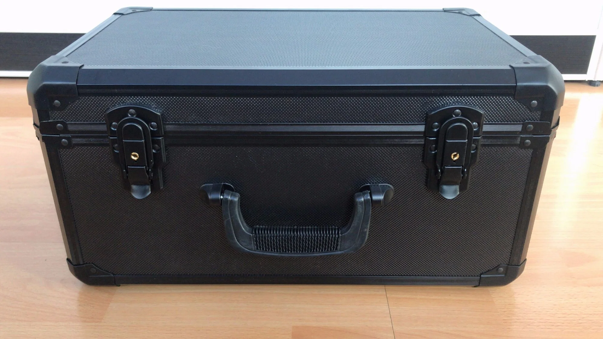 Black Aluminum Instrument Case Having Two Layers (KeLi-1102)