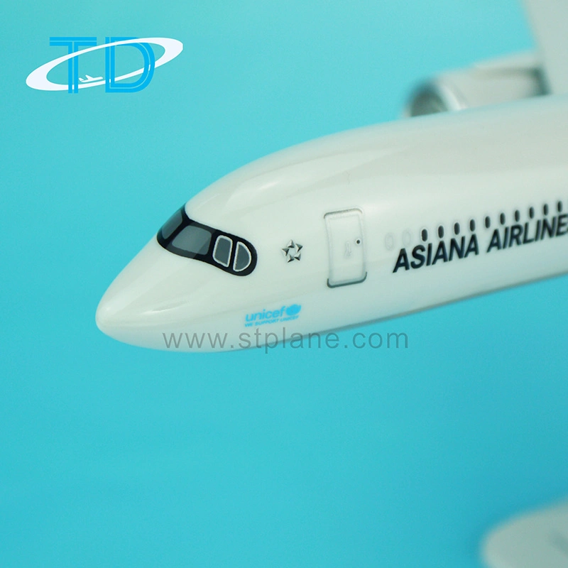 Airbus A350 33cm Length Plastic Model Plane