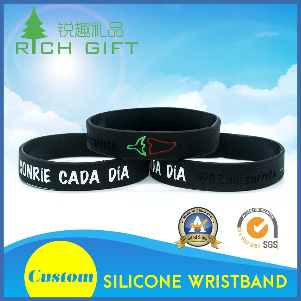 Aceito bracelete de borracha de silicone RFID personalizada Debossed Impresso Bofetada Sport faixa de relógio à prova de silício pulseiras banda USB com design bonito e preço de fábrica