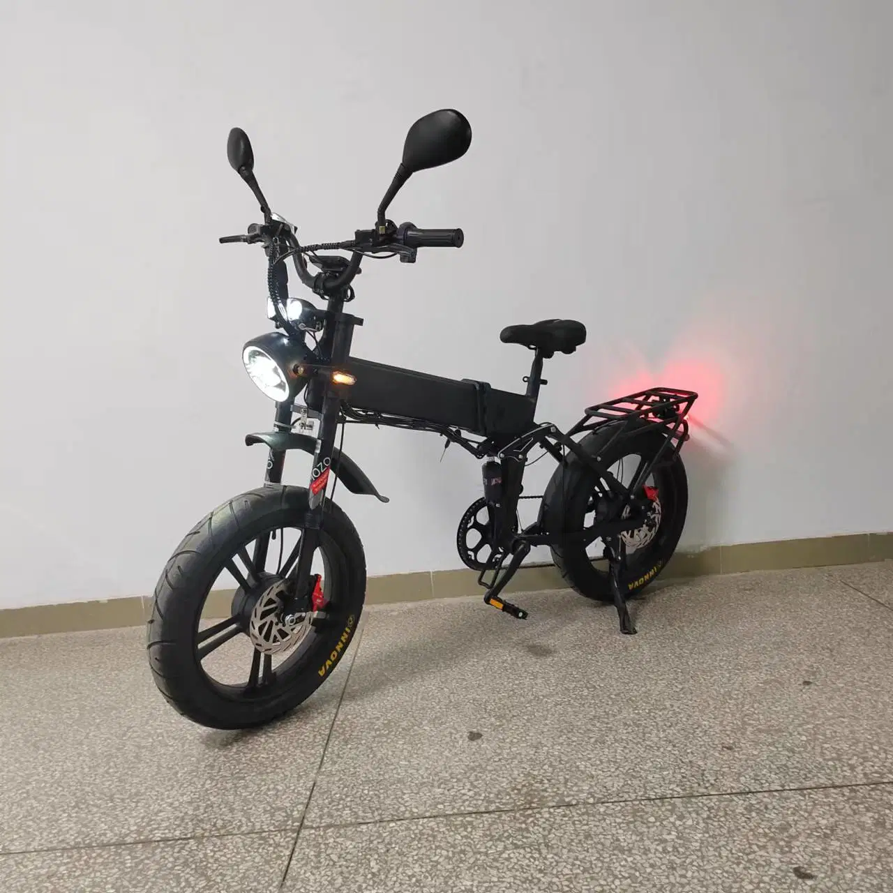 Vélo électrique pliable 2000W Double moteur 21ah/48V Samsung Vélo électrique à pneus gras Ebike.