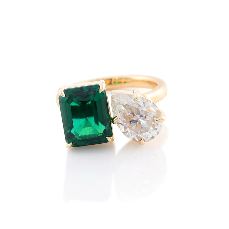 Nueva llegada de Oro 10K Anillo amarillo Moissanite Corte Pera y Laboratorio crecido Emerald Vvs 2 doble anillo de piedra para la Mujer