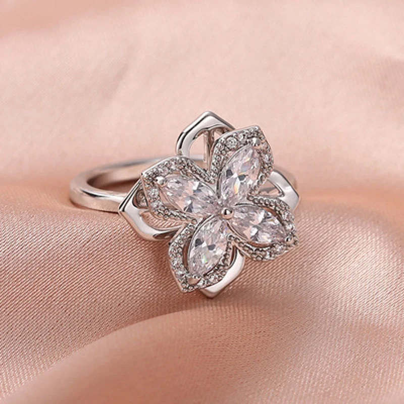 Clover Rotatable Zircon Crystal Ring Anti-Anxiety Relief Stress Open Rotary Rings