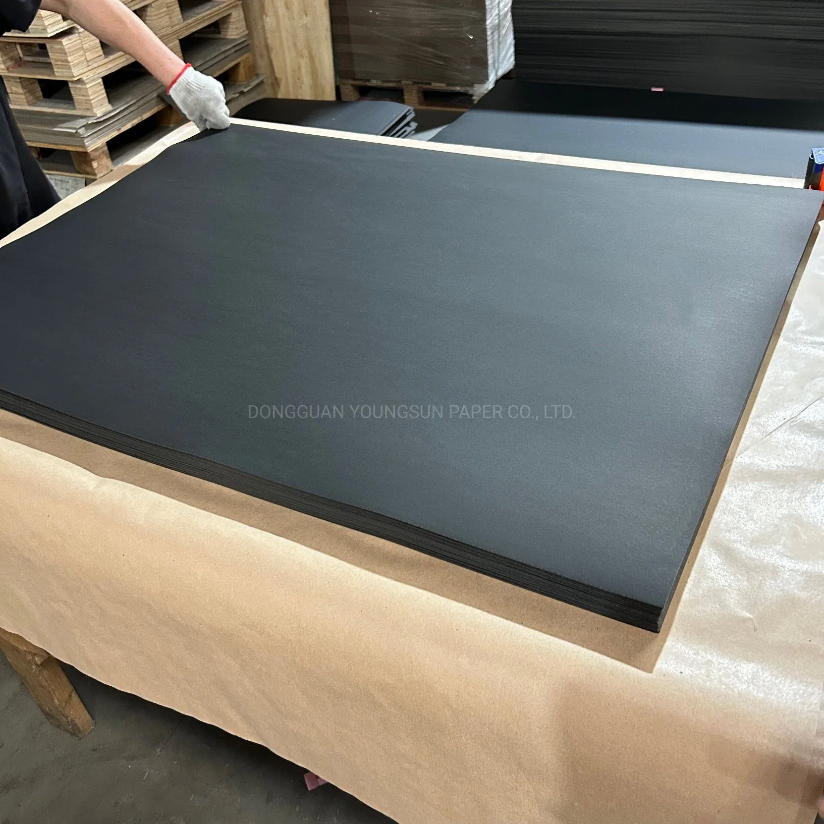 Black Paperboard for Wrapping Gift Black Paper