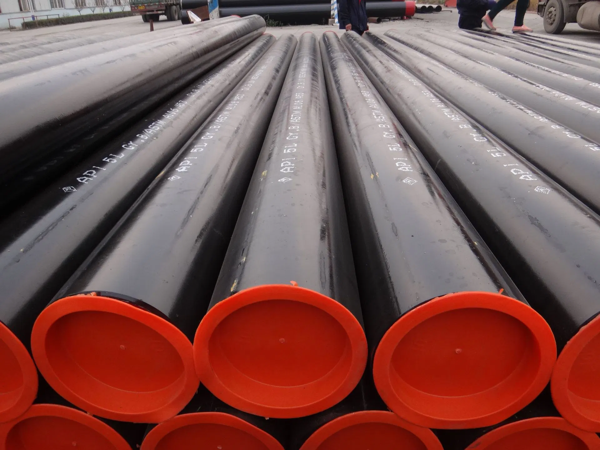 High quality/High cost performance ASTM A106 SAE 1020 API 5L Line High Pressure Boiler Hot Cold Rolled Seamless Carbon Steel Pipe Price Per Meter for Chemical Transport