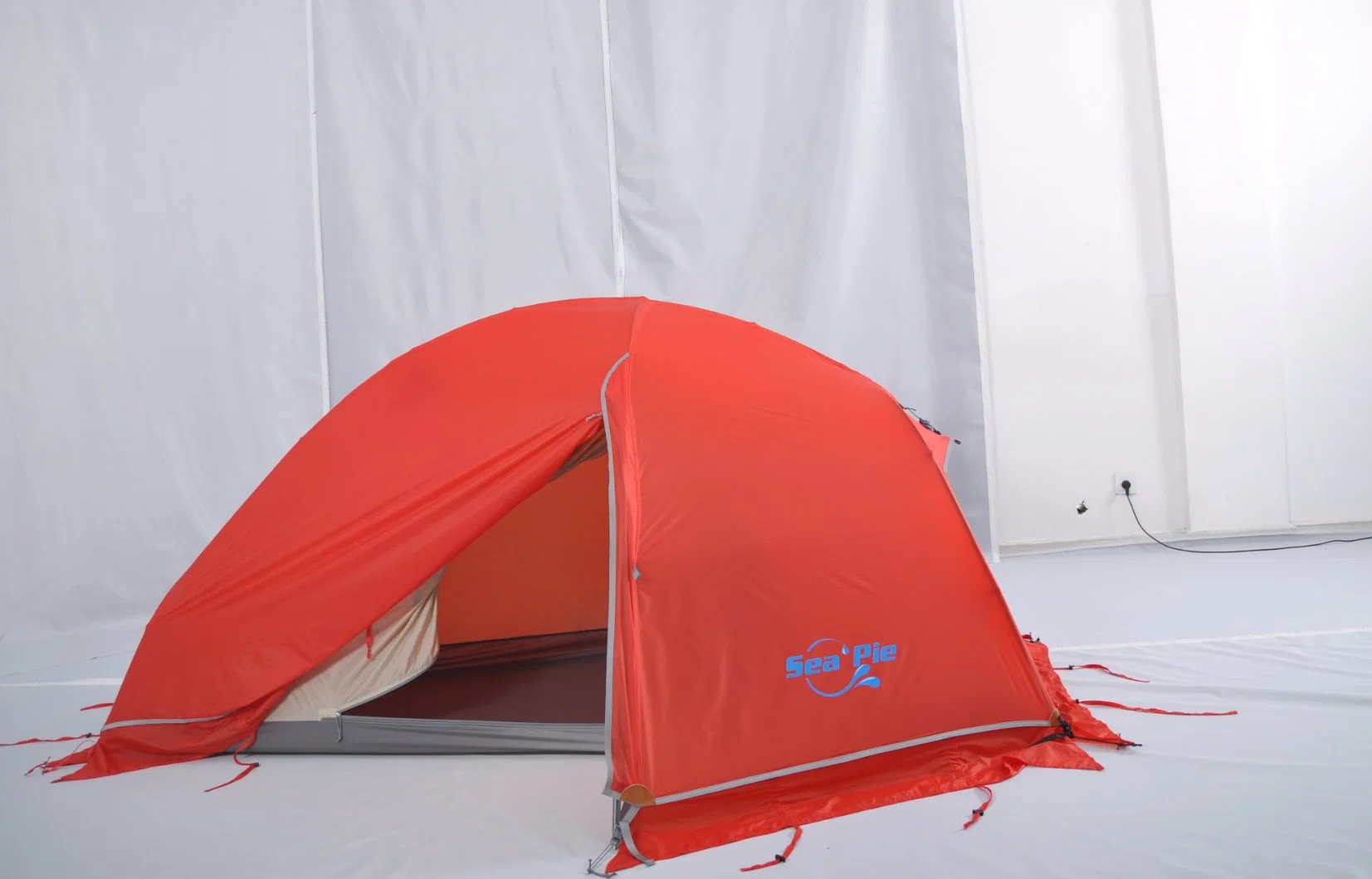 High Performance 1 Door Easy Instant Customized Logo China Inflatable Tent Lightweight