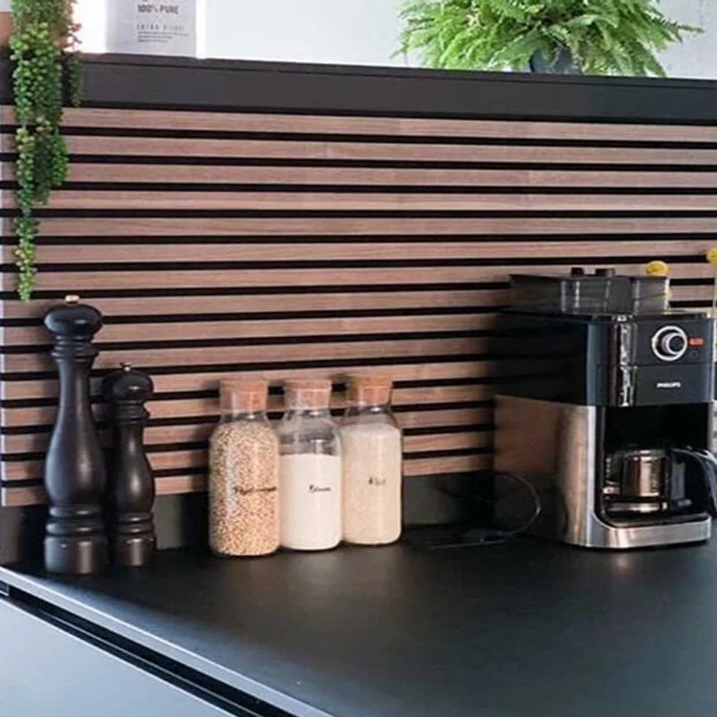 Échantillons gratuits placage en chêne naturel Panneaux acoustiques mur à lattes Panneau Akupanel