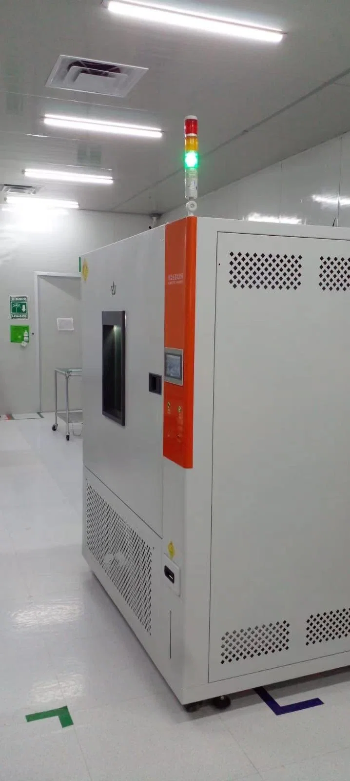 China Laboratory Thermostat Climate High and Low Temp Humidity Environmental Test Chamber