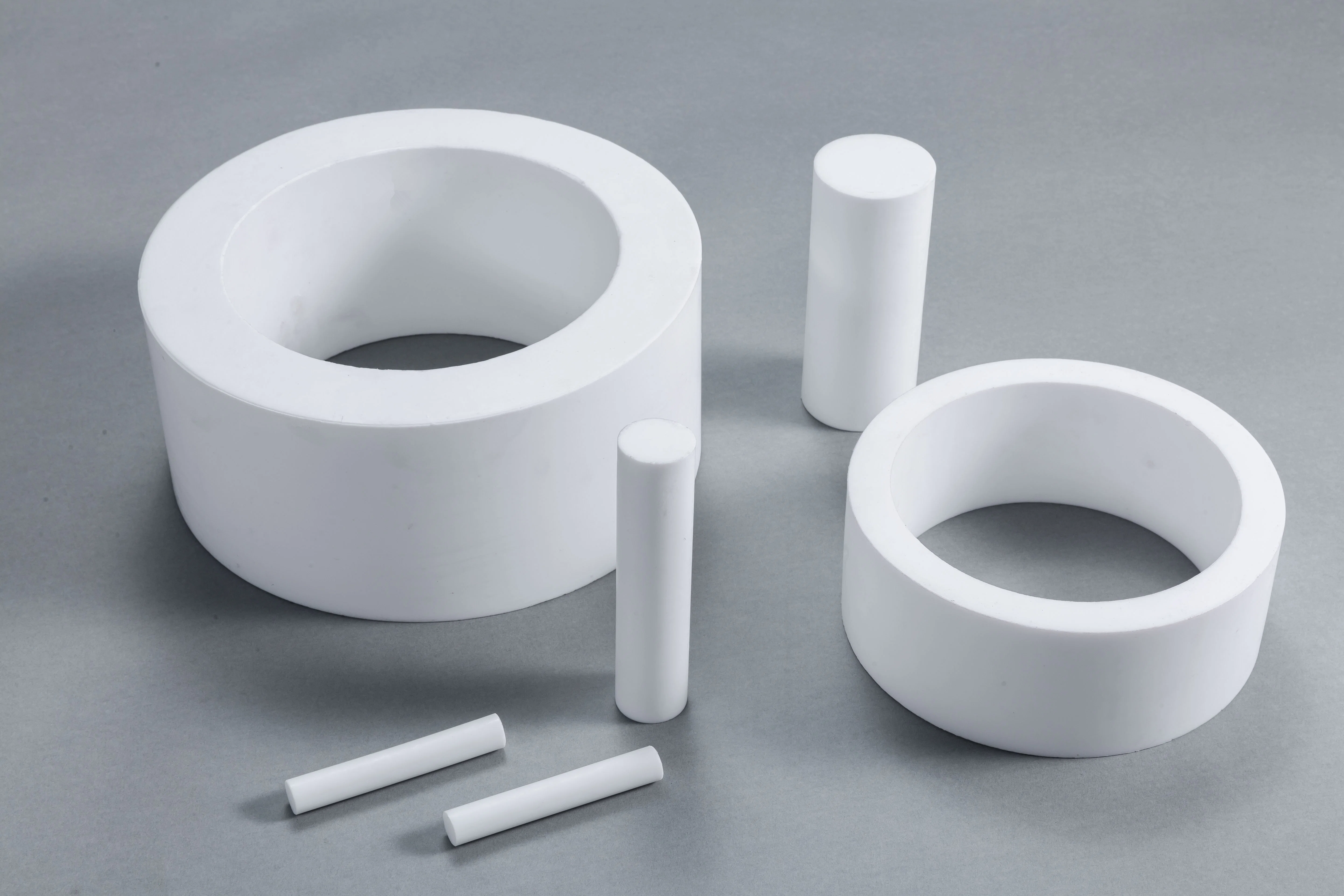 OEM Thermal-Resistant Insulating Semiconductor Material PTFE Rod and Tube