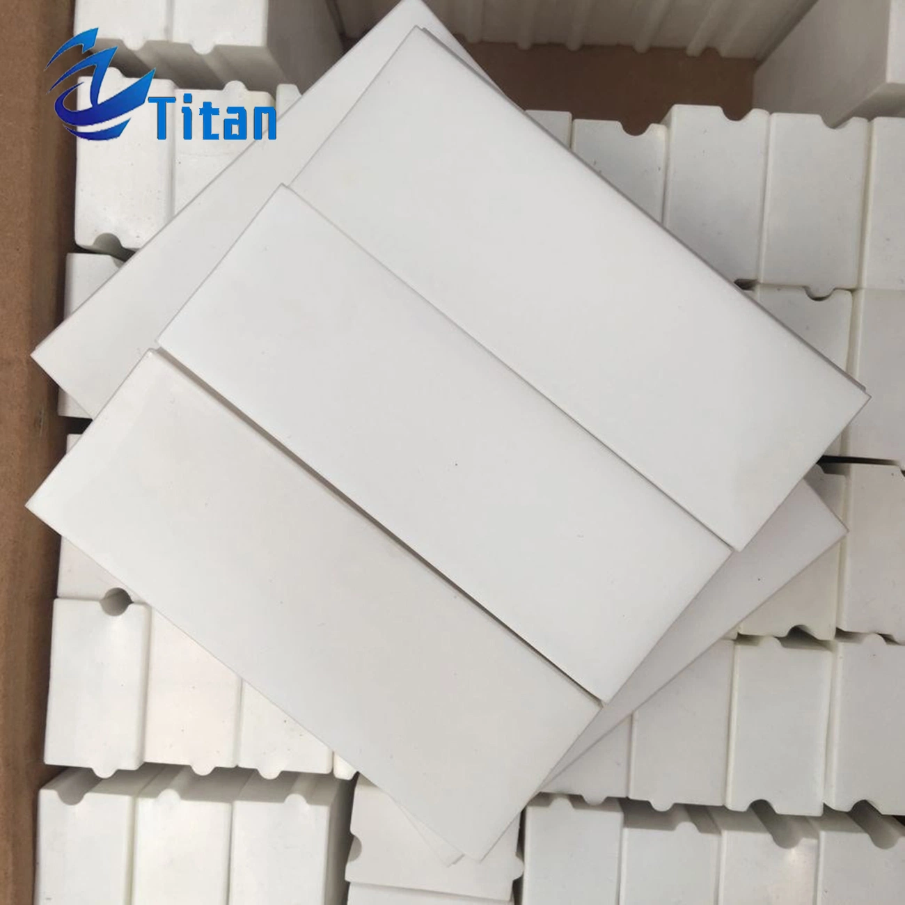 High Abrasion Resistant Alumina Ceramic Straight, Tapered Ceramic Brick for Mineral Processing