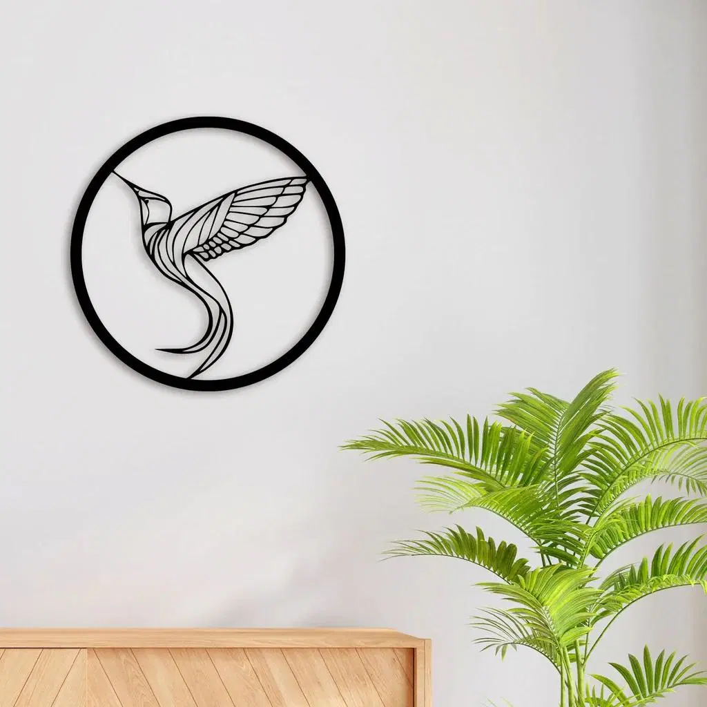 Hummingbird in Circle Metal Wall Art Hanging Decoration
