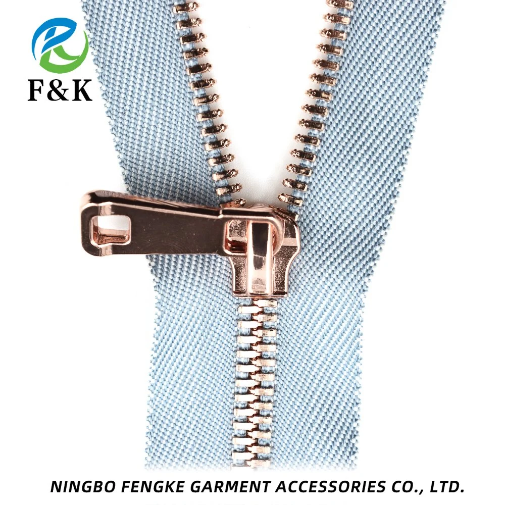Garment Customized Advanced High Quality Spot Supply Durable Clothing Accessories Metal Zipper Metal Zipper Open End Zipper Waterproof Zipper Jeans Zip