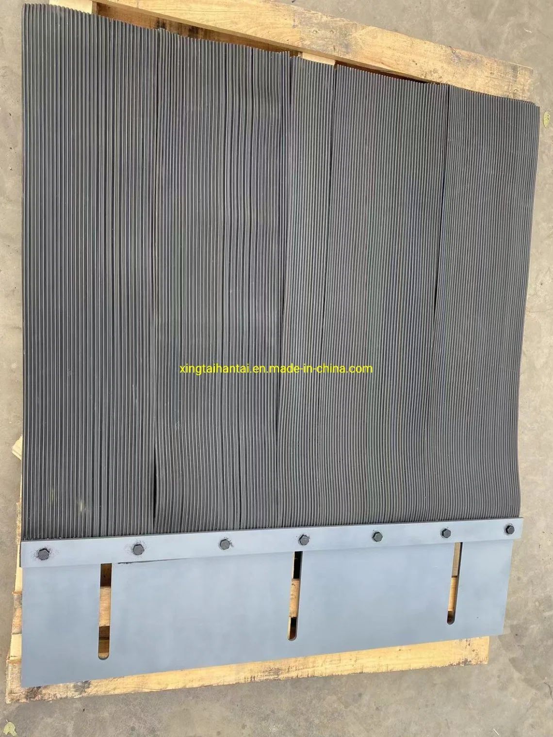 EPDM Dust Retaining Beam Can Be Customized in Length