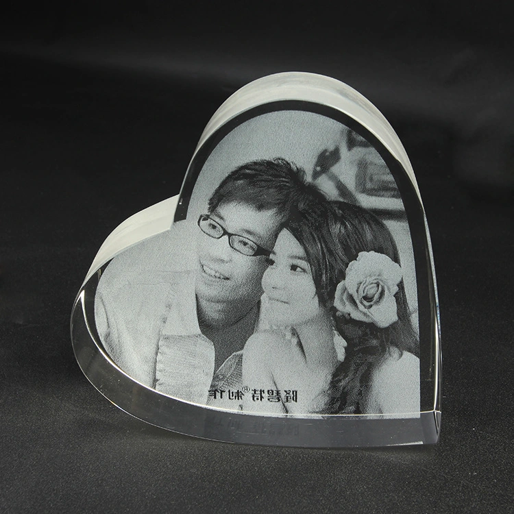 Coração 3D Gravura Crystal Photo Frame de recreio para casamento dom