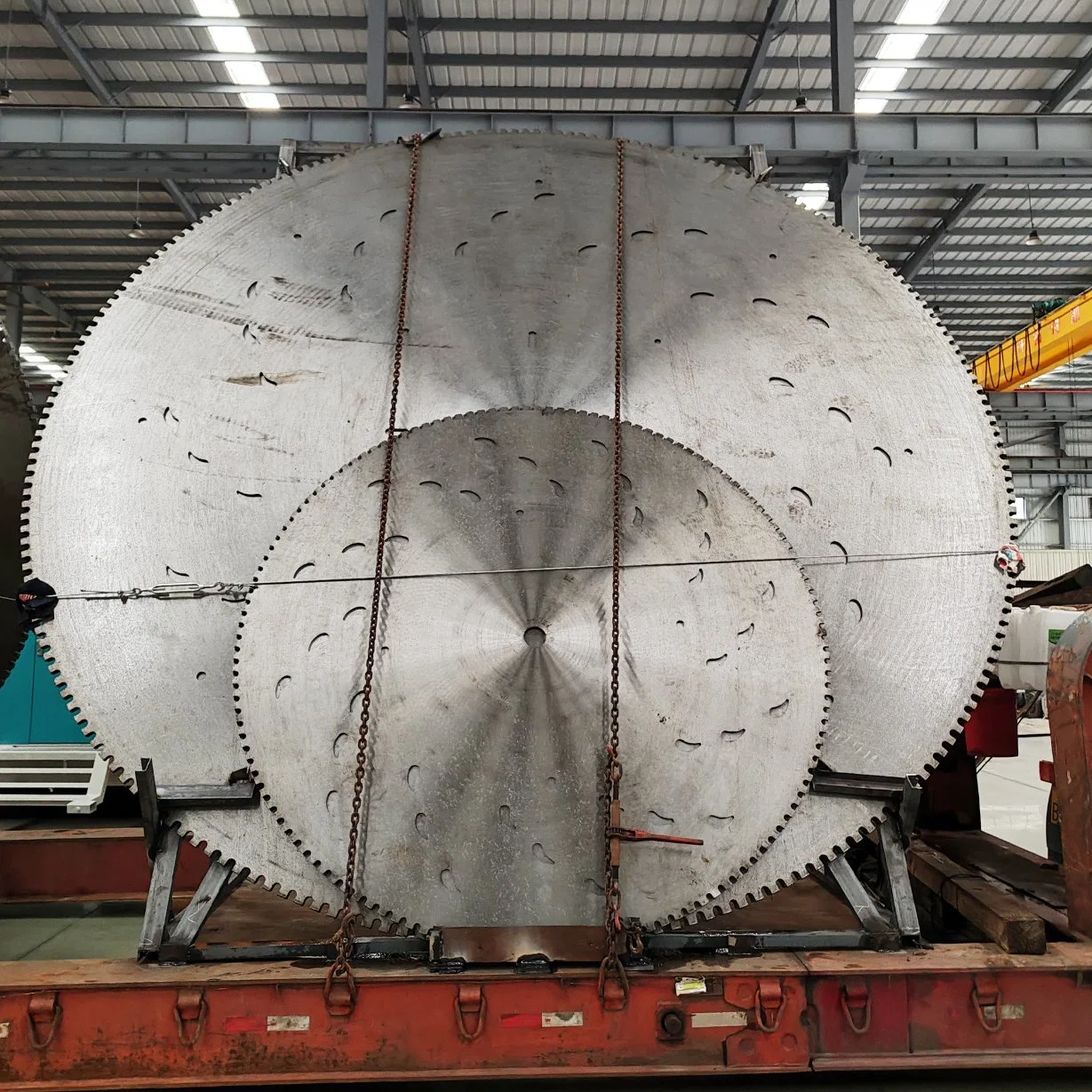 Cutting-Edge Double Blade Mining Machine and 4600mm Super Large Diamond Saw Blade for Granite Mining