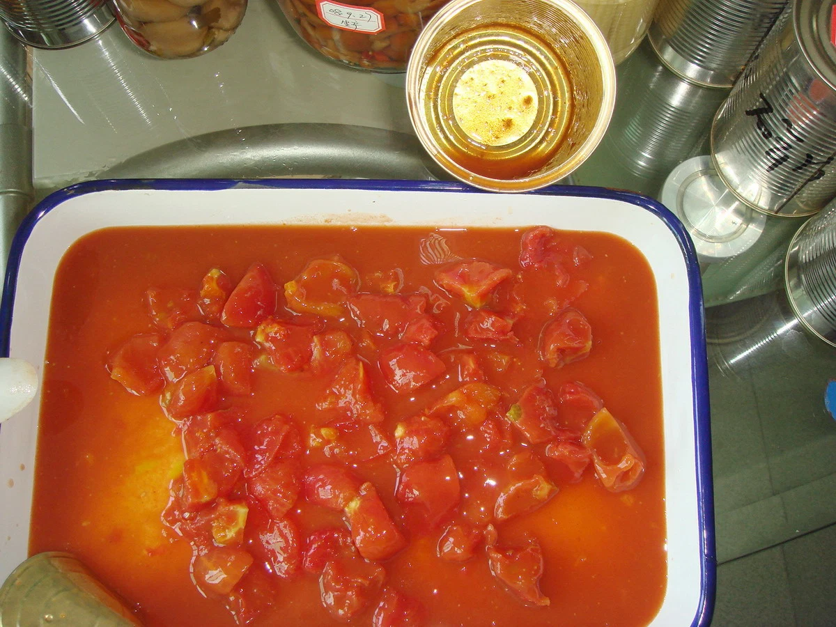 Fresh Canned Chopped Peeled Tomato in Tomato Juice