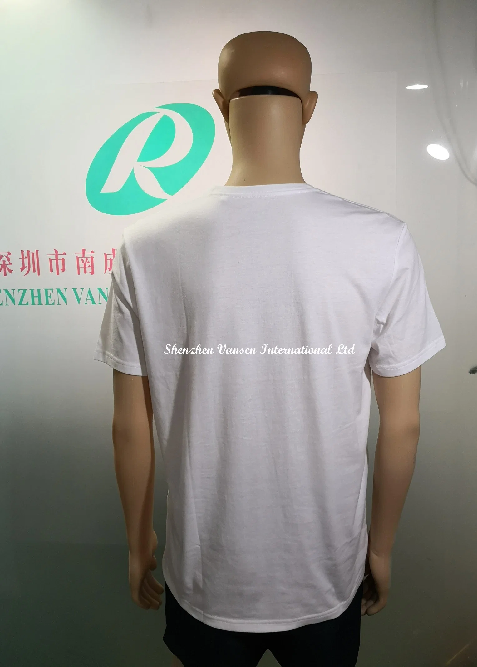 Wholesale/Supplier Custom Men&prime; S Plain Fashion Round Neck T Shirt with Printing Logo