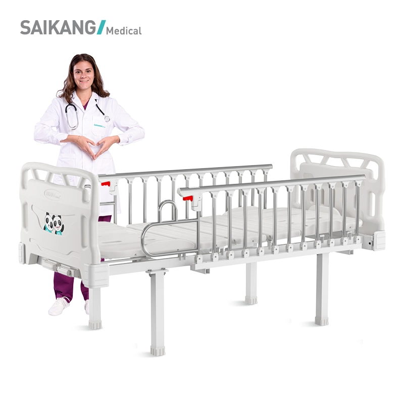 Cq2K Saikang Acero Inoxidable 2 Gira 2 Manual ajustable Función de los niños cama de hospital pediátrico