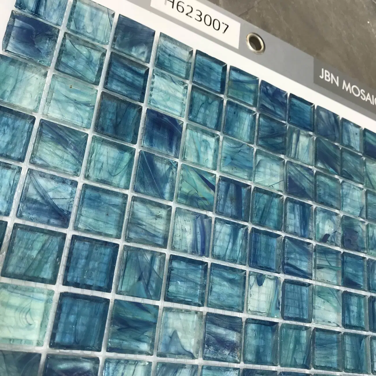 Modern Architecture Wall Covering Mosaic Tiles Glass for Pool