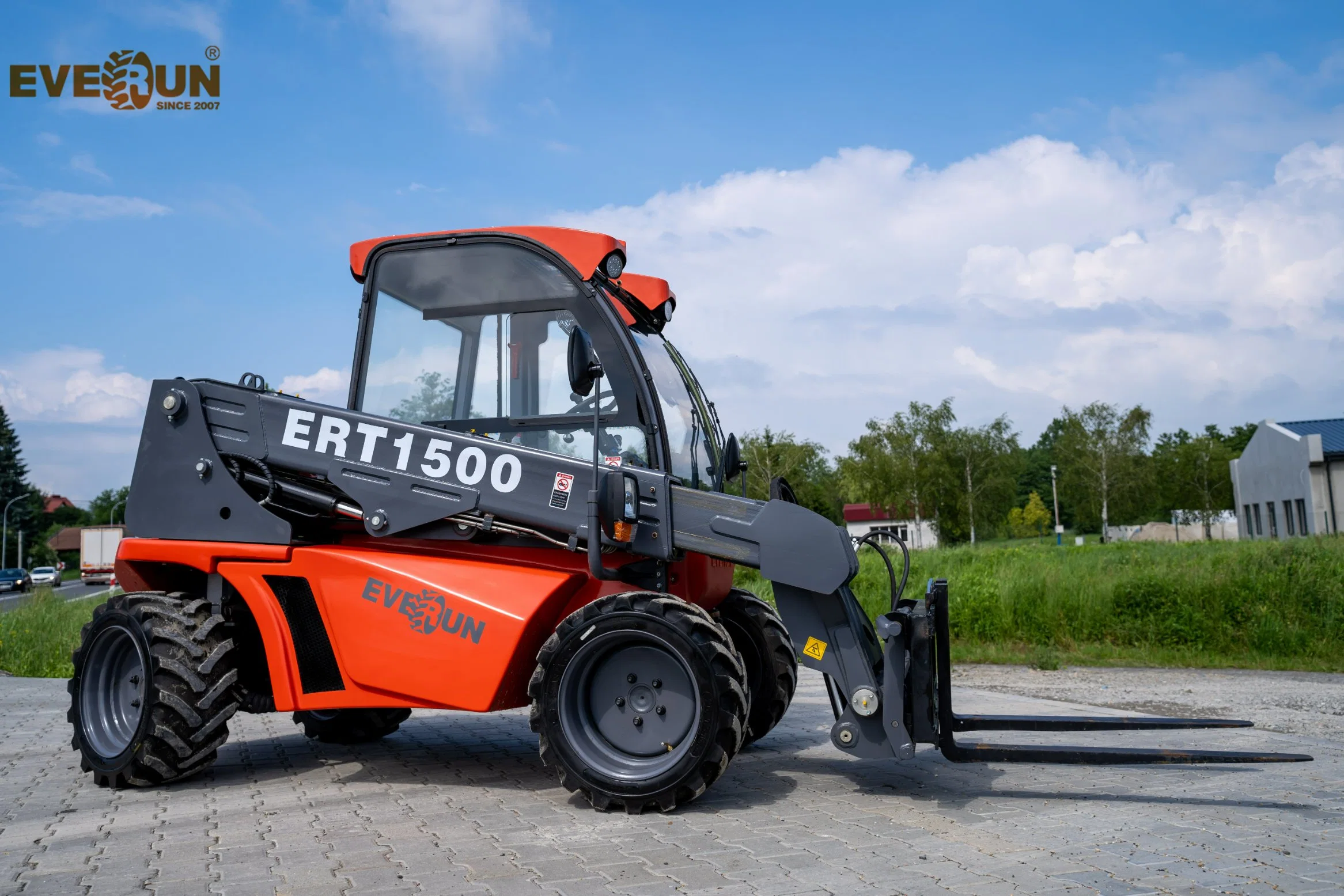 Factory Price Everun Ert1500 Construction Machinery Equipment 4 Wheel Drive with Mini Front End Telescopic Mini Telescopic Wheel Loader for Sale