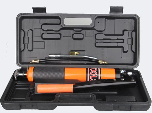 600cc Double Lever Ryobi Cordless Grease Gun