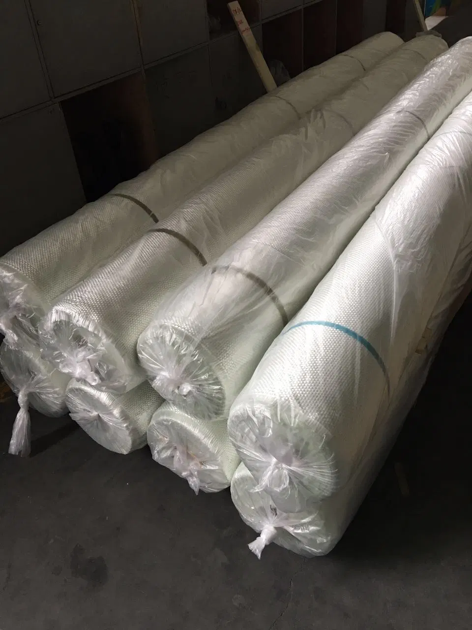 Factory Price C Glass Ewr600 Fiberglass Woven Roving for FRP Products Like FRP Boats