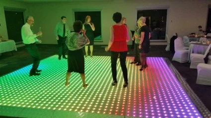 Super Slim Waterproof P100 Outdoor LED Digital Dance Floor Stage Lighting Wedding Event Flooring