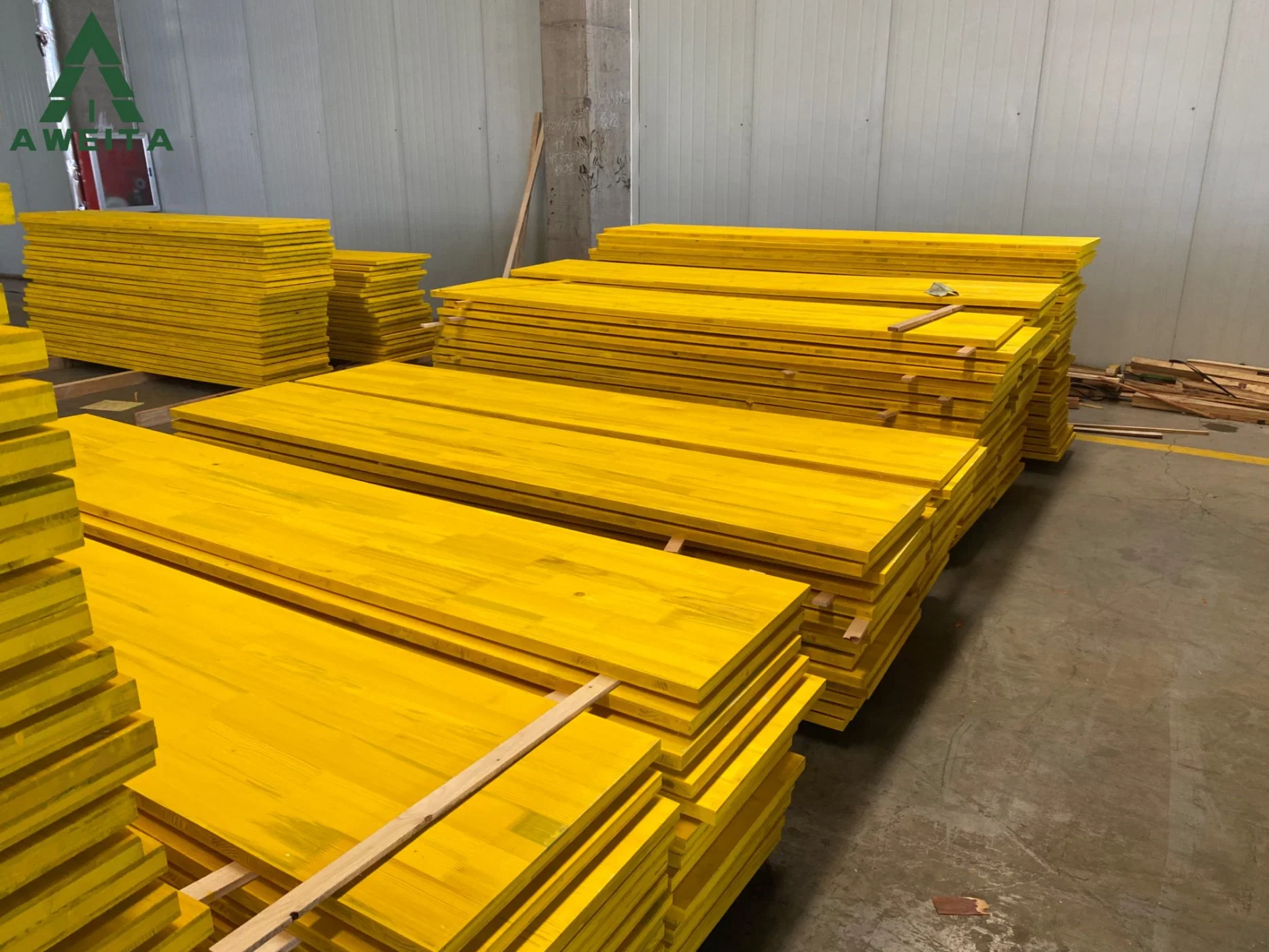 Comaccord Waterproof 3 Ply Yellow Shuttering Panel Three Layers Thick Board Panels for Concrete Form