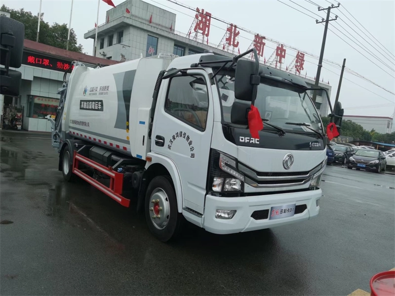 Solution de gestion efficace des déchets : Camion à ordures comprimées de 5 à 8 mètres cubes.