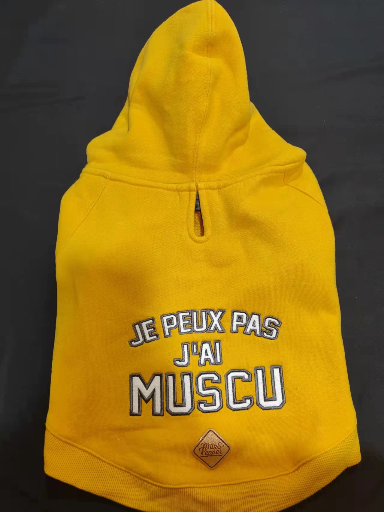 "Je Peux PAS J'ai MUSCU" Diseñador de moda Perro ropa mascota Sudadera con capucha y diseño de perro