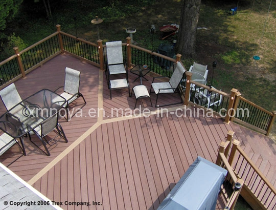 Fire-Resistant imperméable en plastique de l'extérieur de l'environnement WPC Bois Composit Decking Flooring/Decking/panneau/Conseil