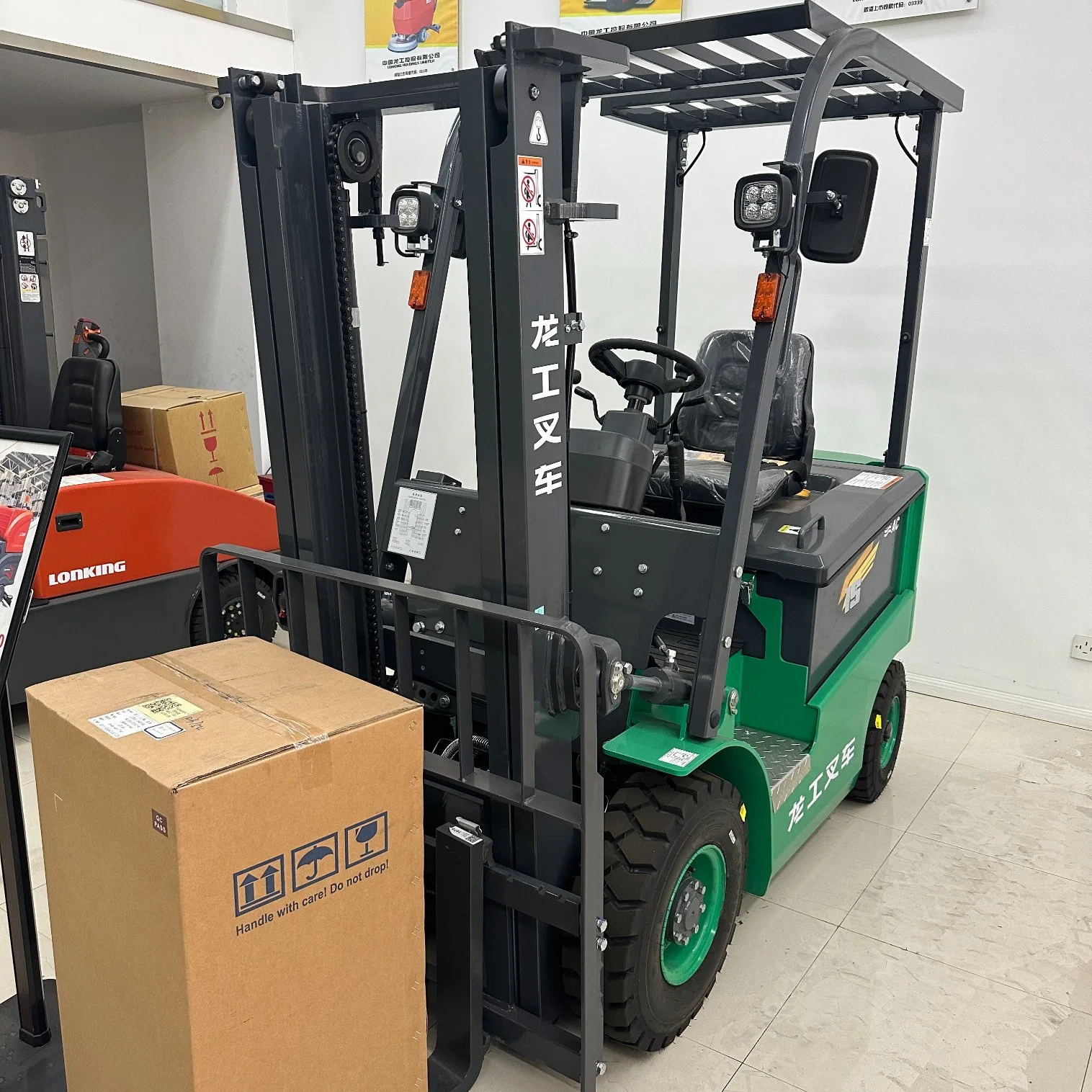 Lonking Toyota Hydraulic Pallet Stacker, Diesel Electric Forklift 3.0tons, Material Handling Truck