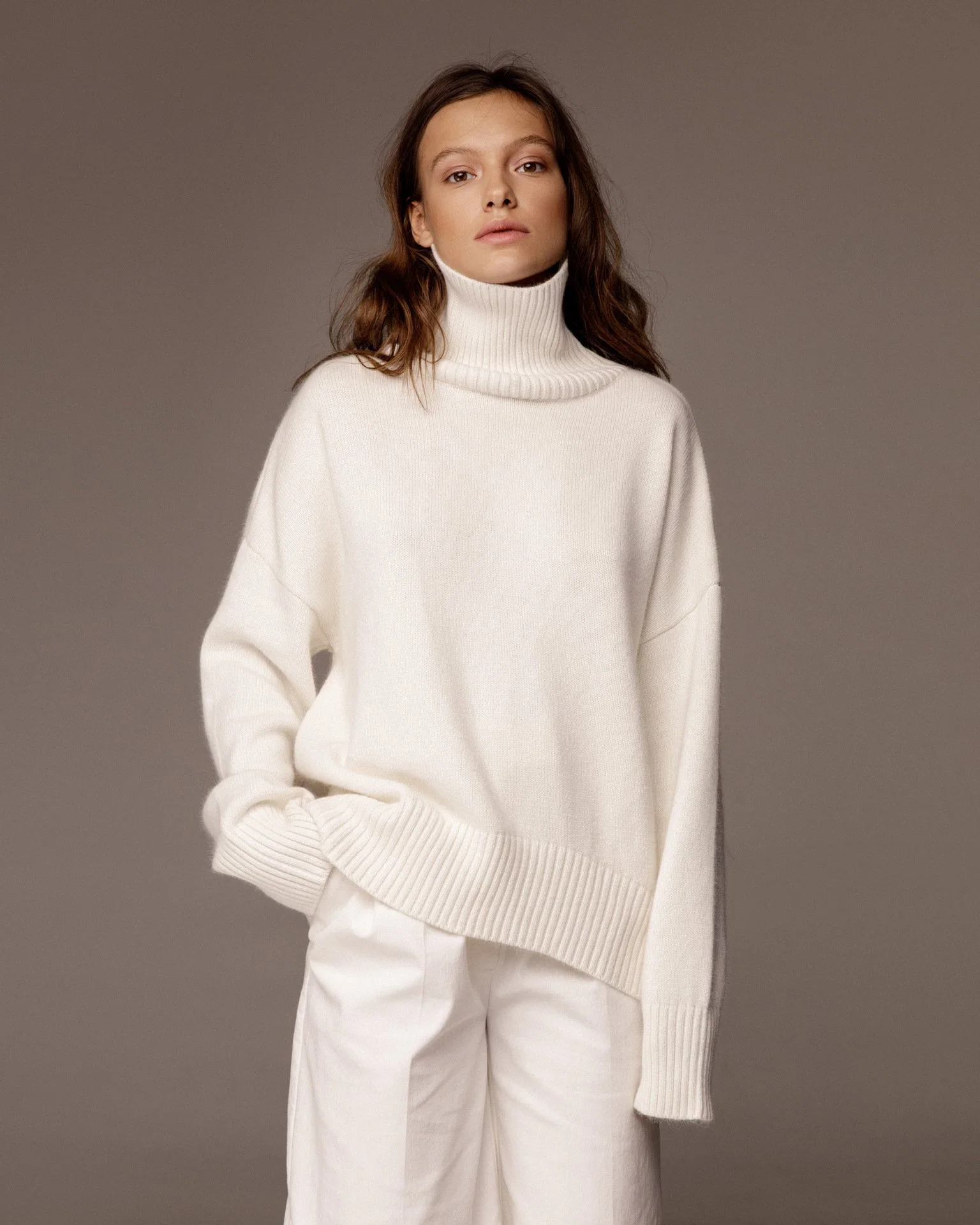 European Solid Turtle Neck Women's Loose Sweater