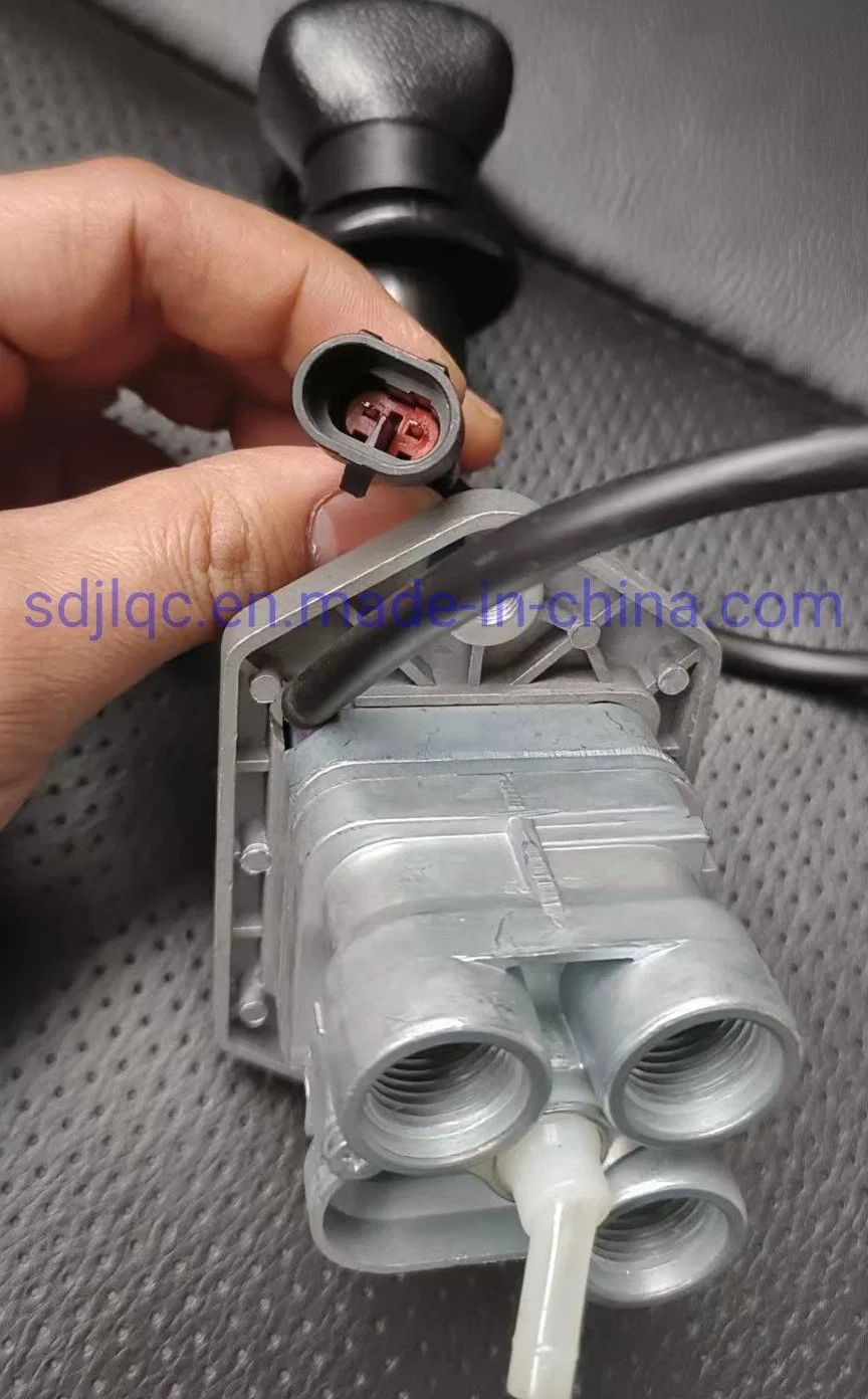 Hot Selling Original 9617231570 Hand Brake Valve for European Truck Parts