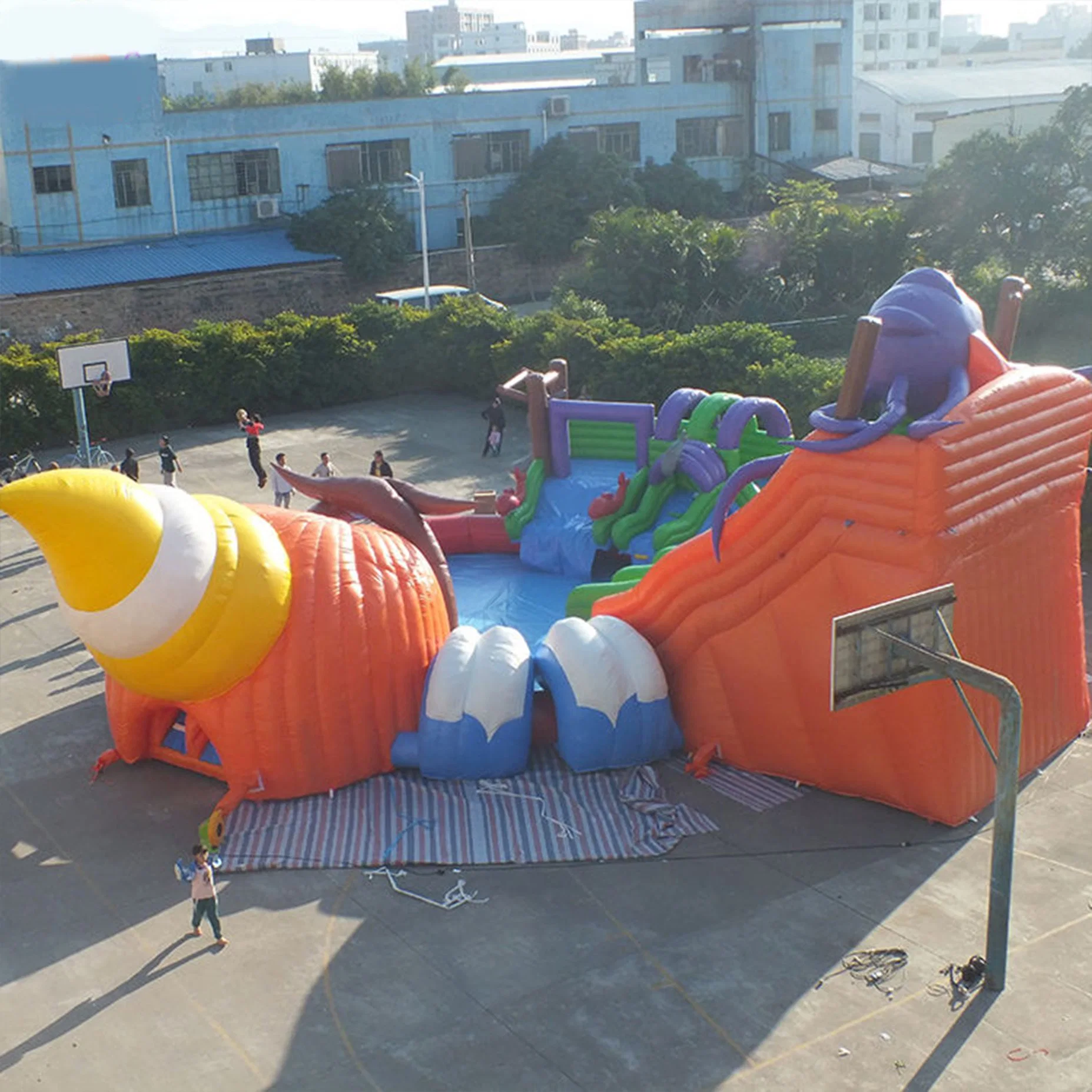 2024 Hot Attraction Outdoor Amusement Mobile Land Commercial Huge Inflatable Water Park for Children and Adults