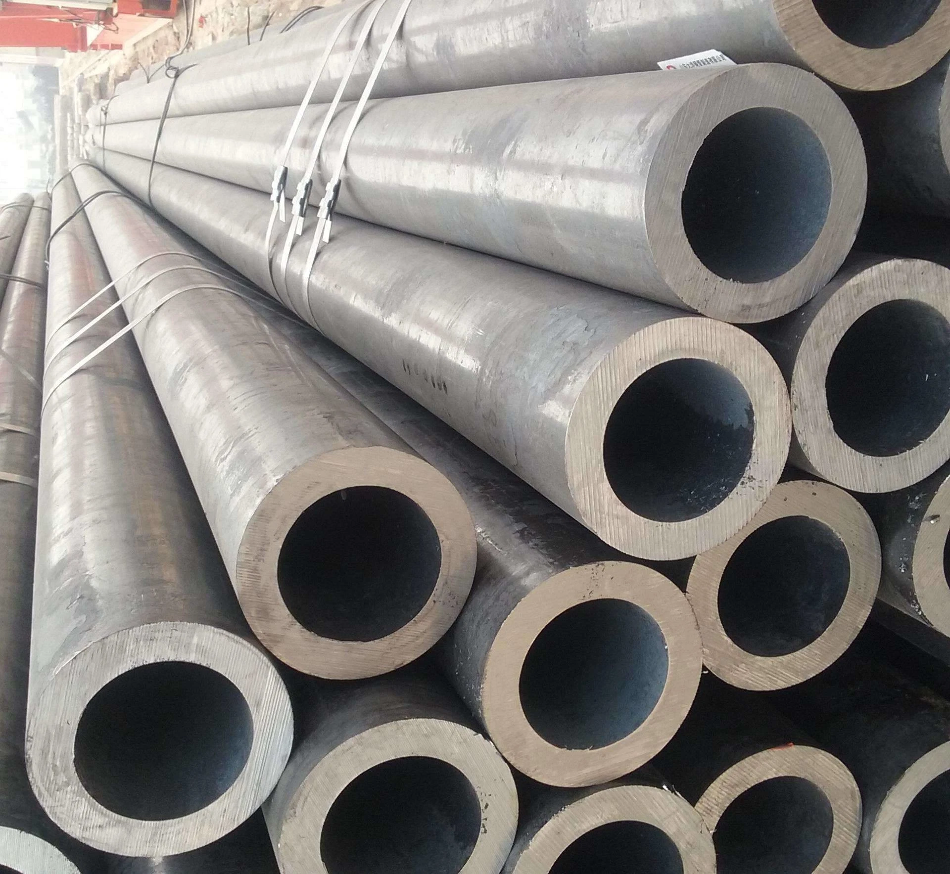 Reliable Item Seamless Pipe Tube Reasonable Price Metal Nickle Alloy Finished Expertly Made Steel