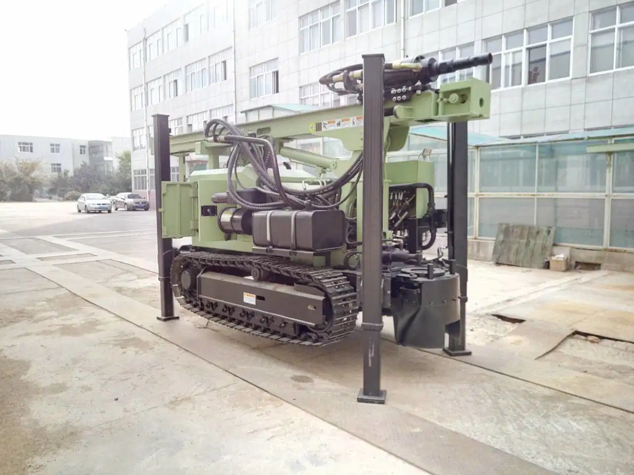 China Manufacturer Big Crawler Water Well Deep Hole