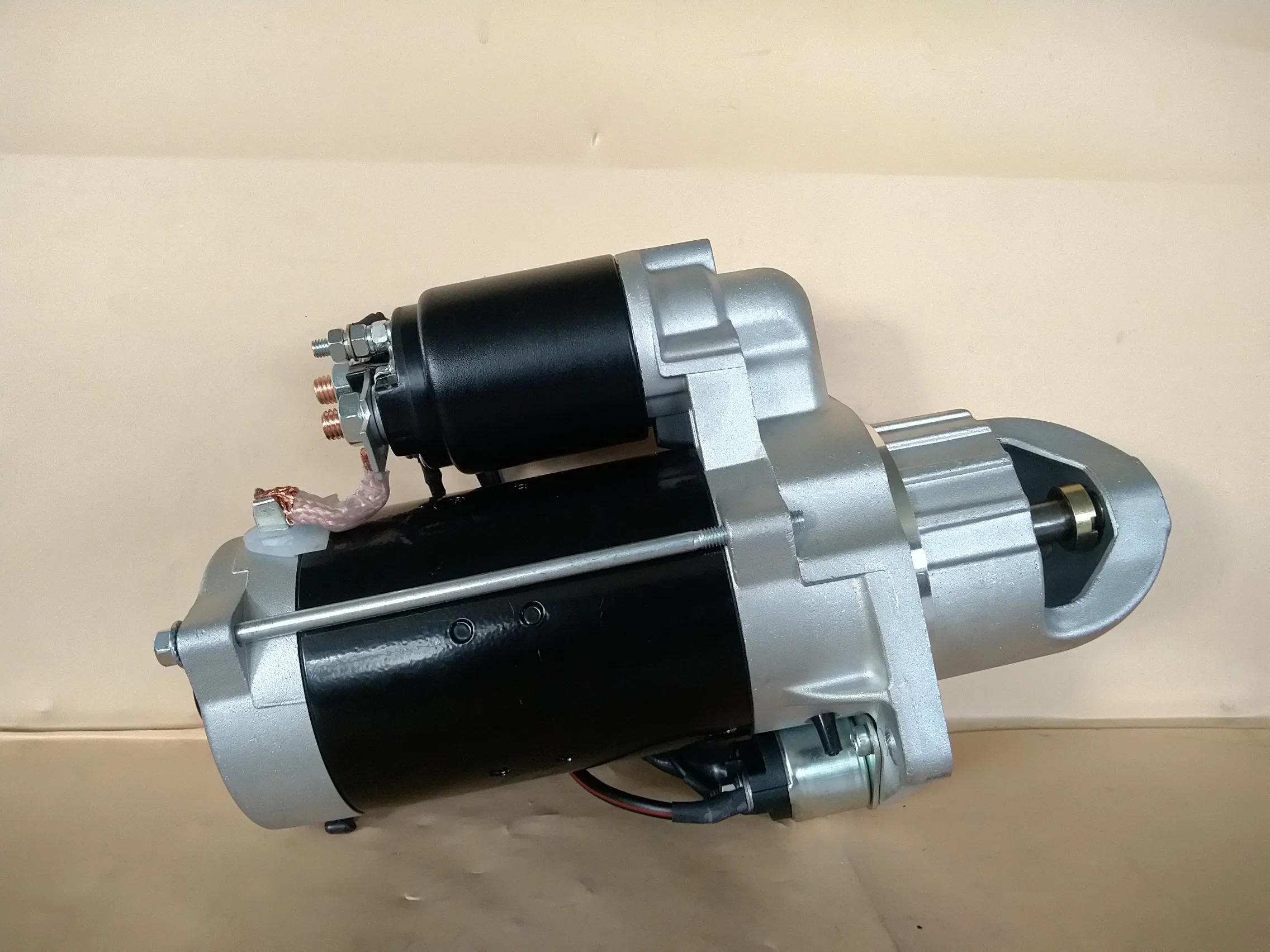 Nitai Top Quality Diesel Parts Factory Automobile Starter Motor China محرك 0001231002 Bosch Starter لموتور Mercedes Benz