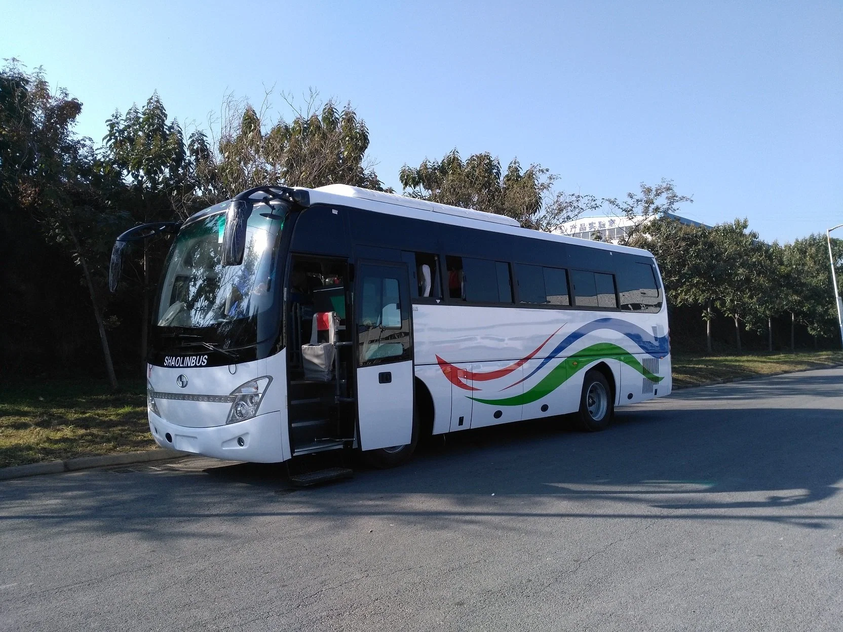 Yu-Tong Passenger Truck with 40-60 Seats