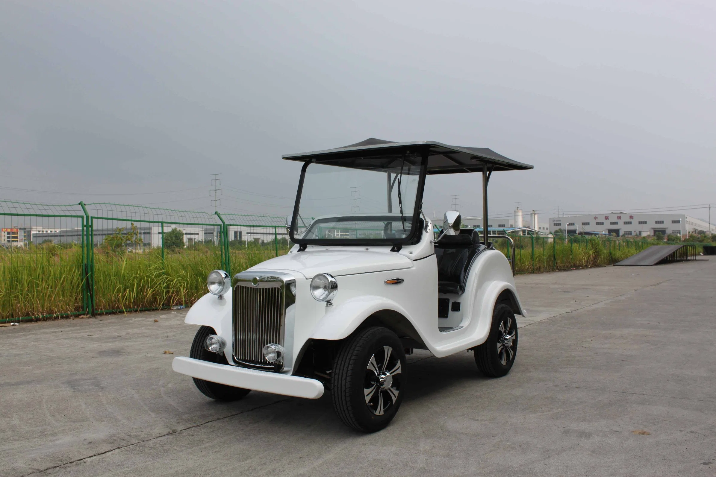 Safety, Low Speed, Easy Handle 80km-100km Max Continuous Mileage 4 Seat Electric Golf Car