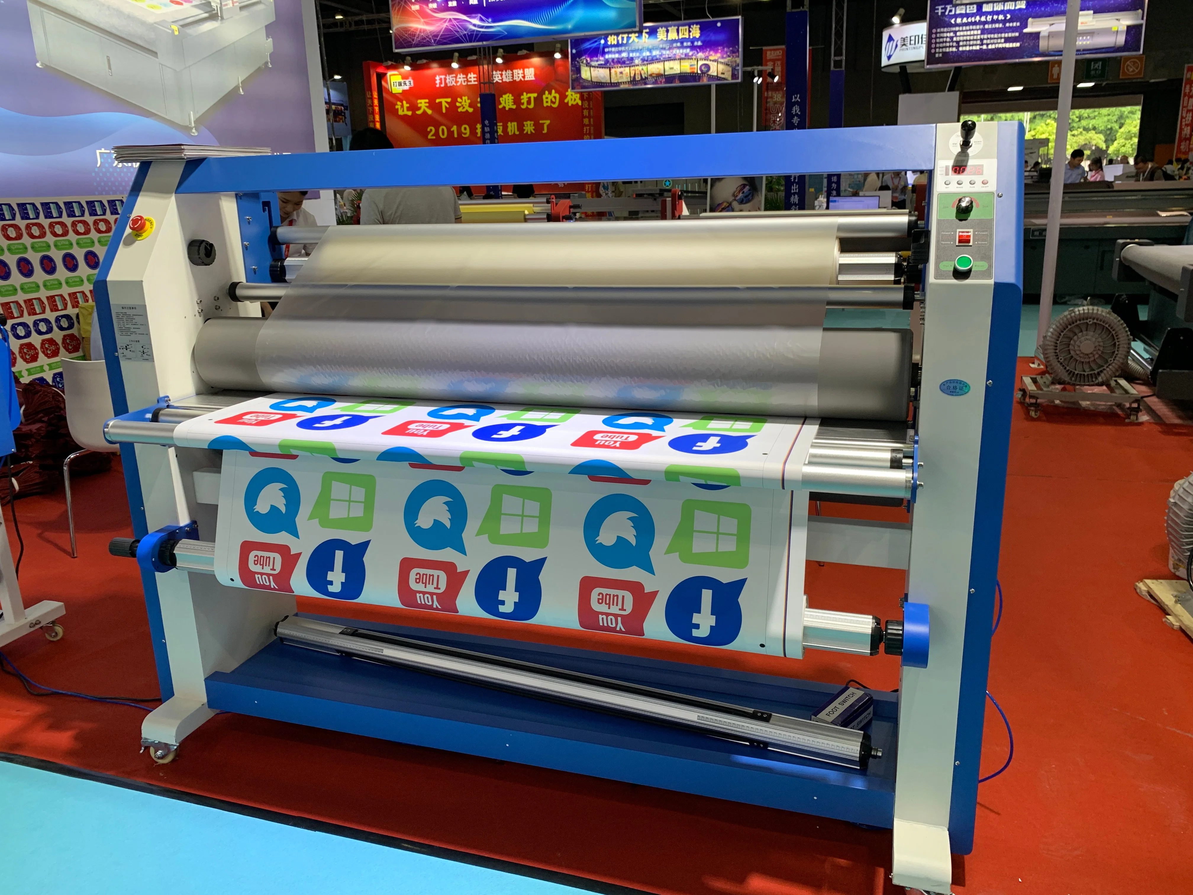 High -Speed Electric Low Temperature Roll Laminating Equipment