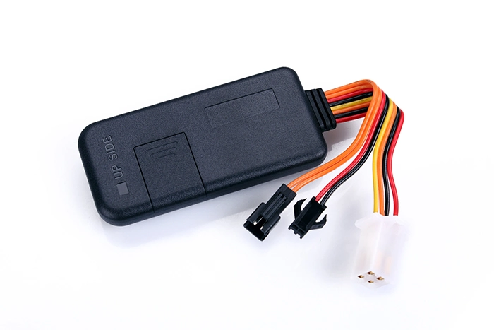 سيارة متعددة الوظائف GSM GPRS ضد السرقة Car GPS Tracker Support Cut (قطع دعم تعقب نظام تحديد المواقع العالمي للسيارة زيت Tk116