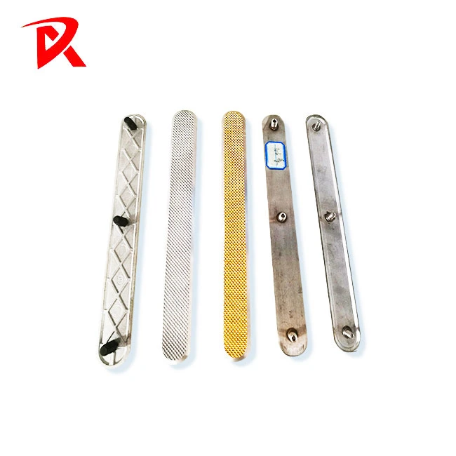 Stainless Steel 304 316 Stud Tactile Indicator Tiles / Tactile Strip Paving for Blinds