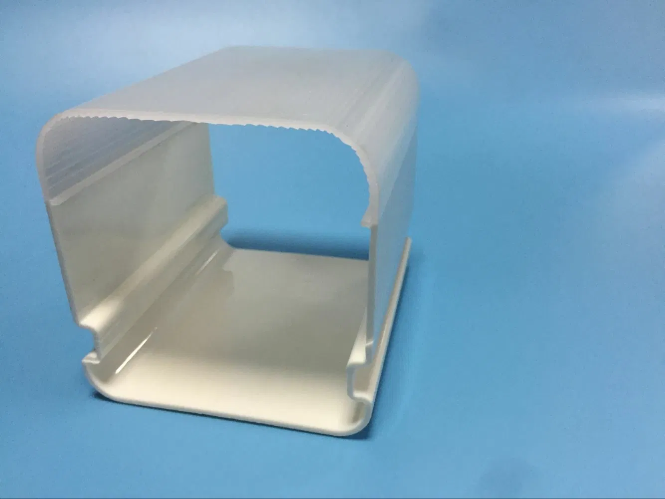 Custom Plastic Extrusion and Injection Molding Three-Proof Lamp