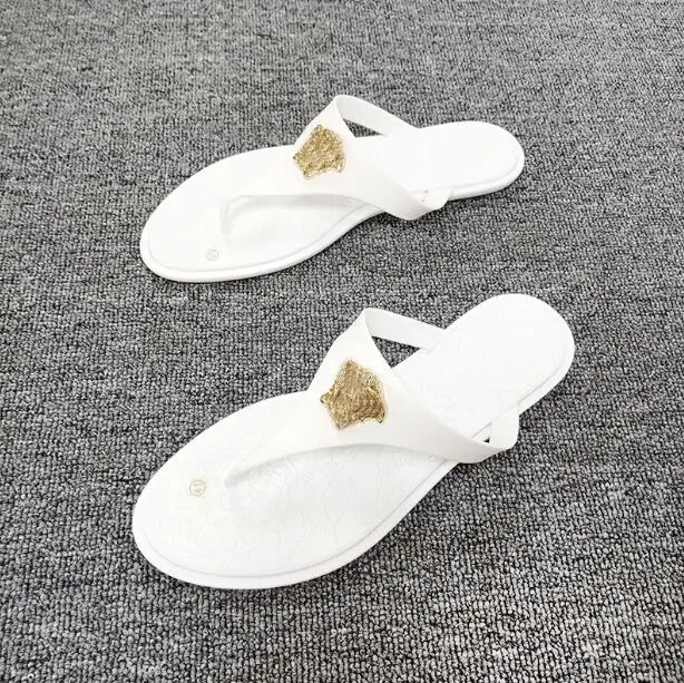 New Style Wholesale/Supplier Fashion Jelly Ladies Flip Flop Beach Slippers Head Women Latest Lady PVC Jelly Summer Footwear