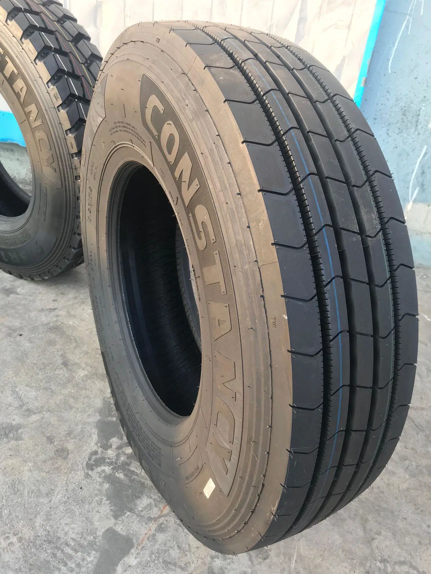 Radial Truck Tire (295/80r22.5)