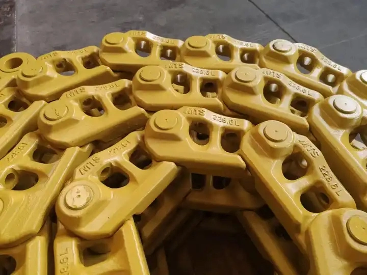 Undercarriage Track Chains Assembly Bulldozer Track Shoes Track Link Ass'y 216mg-38000