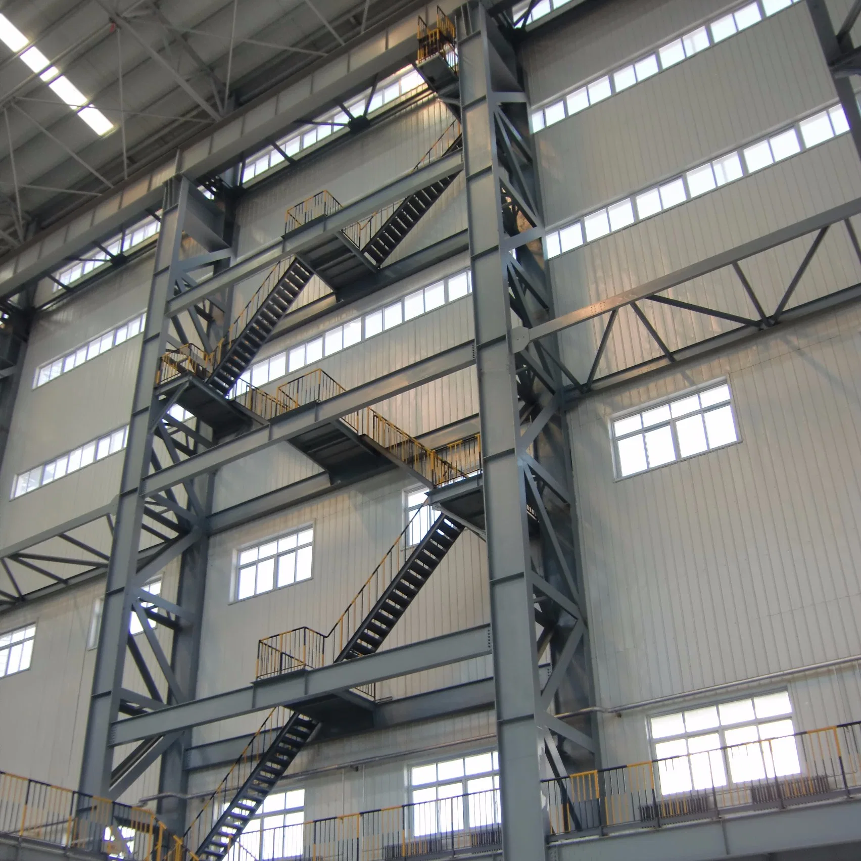 Prefab / Prefabricated Light Steel Structure Building Warehouse