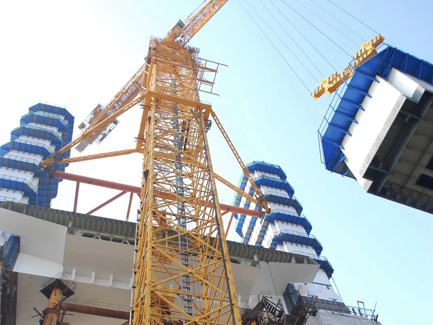 China Top Topless Tower Crane T7527-16D 16tons Construction Tower Crane Stock Price